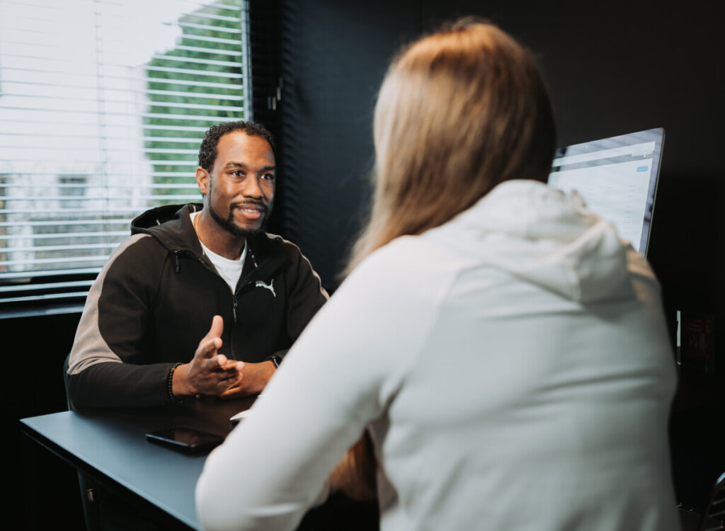 Voedingscoaching bij Well & Fit Voedingcoaching bij Well & Fit, door Jermaine van Amson. Oosterhout